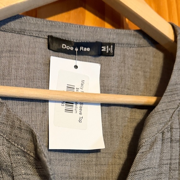 Doe & Rae Charcoal Sleeveless Top - Picture 2 of 7